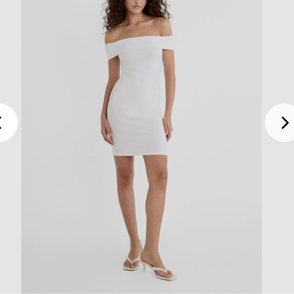 NWOT Stradivarius off the shoulder white mini dress in size small